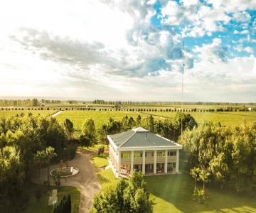 Estancia Mendoza Wine Hotel
