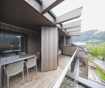 Lakeside Luxury Apartments