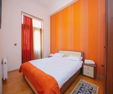 Old City Hotel & Apartments