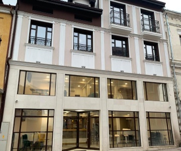 Arte Hotel Rooms & Apartments