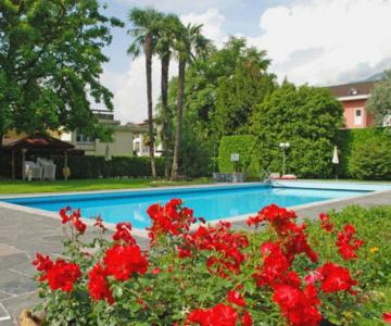 Ferienwohnung Mit Garten Und Pool In Ascona