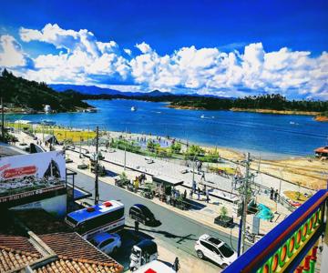 La Martinera Plaza Principal