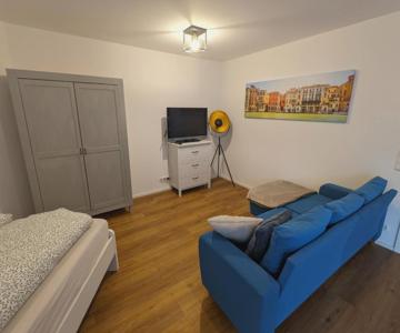 Modernes 1- Zimmer- Apartment Am Fuße Des Hohenstaufen