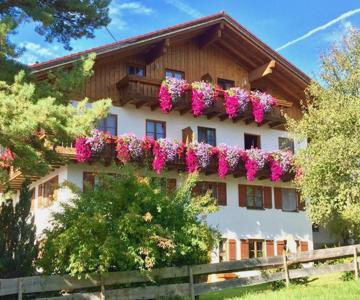 Landhaus Poppler Mit Aufzug