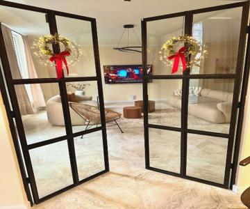 Sanierte 5 Zimmer Luxus Standard Apartment Auf 350qm