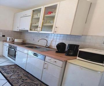 Monteur-, Ferienwohnung Mit Balkon In Hanau Bei Frankfurt Und Aschaffenburg