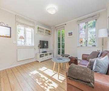 Fewo1846 - Gerty Molzen - Komfortable 2-zimmer-wohnung Mit Terrasse Im Stadtzentrum