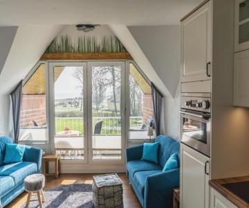 Urlaub Mit Ostseeblick, Schwimmbad, Sauna & Direkte Strandlage