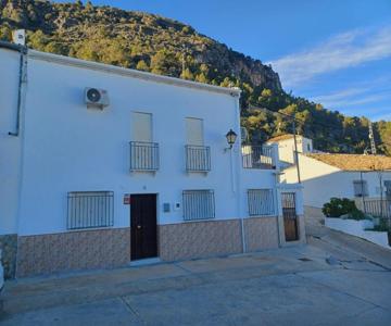 Casa Manuela. Algodonales (cádiz)