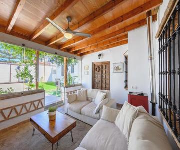 Chalet En Puerto Marina