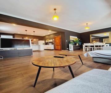 Moodlight Céntrico Y Acogedor Perfecto Para Familias Y Grupos