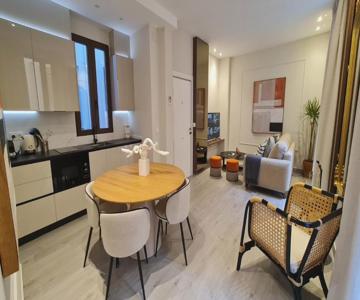 Suspiro 101 Cosmopolitan Loft