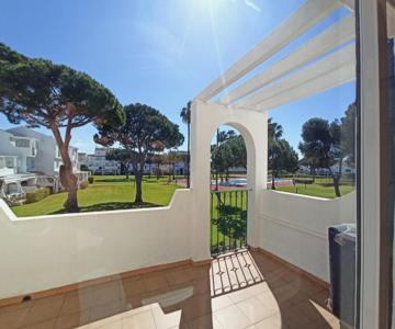 Bonito Apartamento Un Dormitorio 1ª Linea De Playa