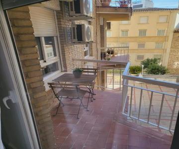 Apartamento De 3 Dormitorios Jardinillos Centro