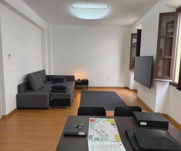 Apartamento Calle Rodrigo De Triana Con Opción De Parking