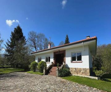 Casa Amalia - En El Corazón Verde De Cantabria!!
