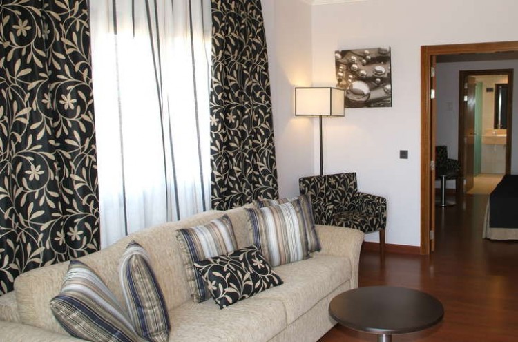 Hotel Hacienda Castellar En Villarrubia De Santiago Amimir Com