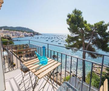 Precioso Apartamento En Primera Línea De Mar En Calella De Palafrugell