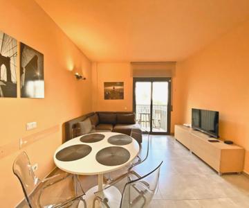 Urban Manresa-city Center Apartment With Balcony