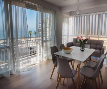 Seaside Views Apartment In Salou