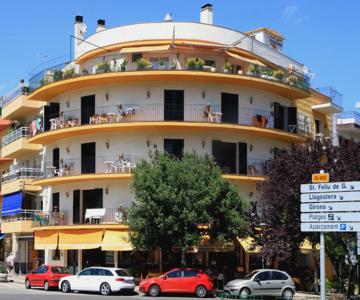 Apartaments Restaurant El Sol