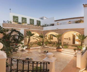 Casona De Las Flores