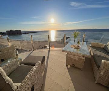 Exclusive Apartment For 6 People On The Beach - Front Line - 1st Line