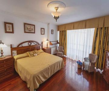 Casa Clara, Acogedora En El Centro Del Pueblo