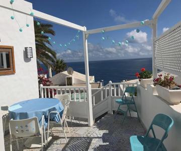 San Agustín Seaviews And Flowers