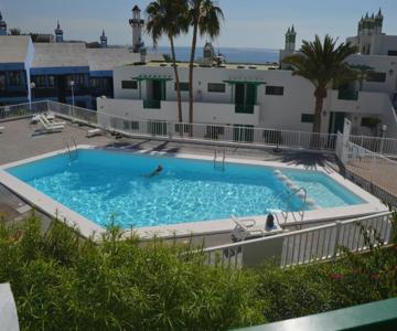 Modern Quite Apartament Beach Front