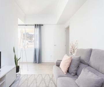 Home2book Stylish & Bright Apt, Santa Cruz Center