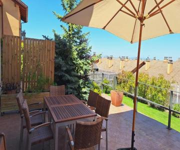 Estancia Con Jardín Entre Golf Y Monte - Cerca Logroño