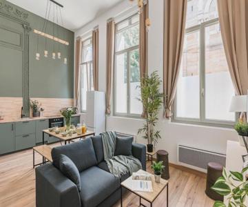Charmant & Spacieux Appartement En Cœur De Ville