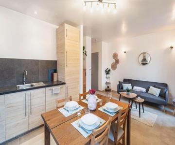 Belle Étoile Et Son Garage Privé