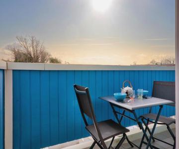 Appartement Avec Balcon - Centre De Sarzeau