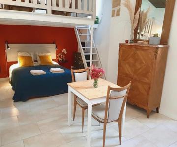 En Plein Coeur : Charmant Gite Centre Amboise
