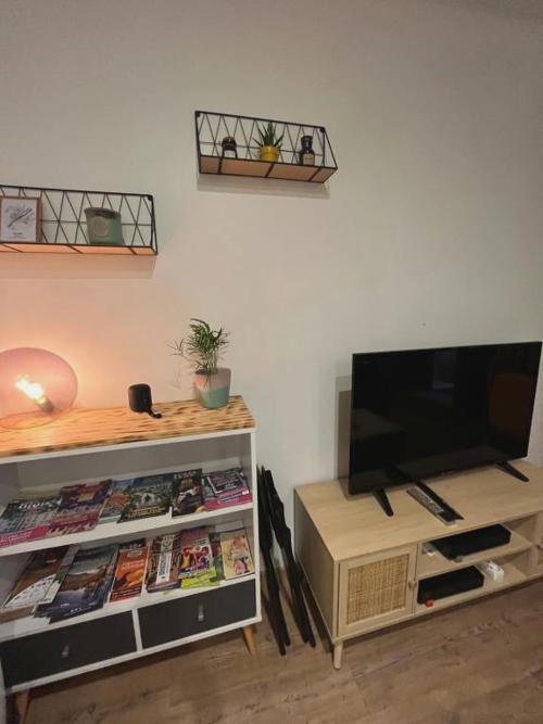 La Cour Chartraine - Cosy Appartement Avec Cour Extérieur à Blois