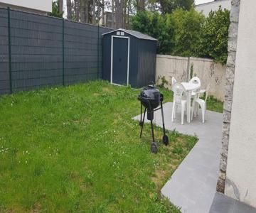 La Patalisse, Maison Type 3 Et Jardin