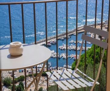 Cargèse, Appartement De Charme Surplombant Le Port