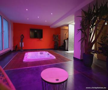 Ds Plaisir Love Room Avec Sauna Jacuzzi À Nancy