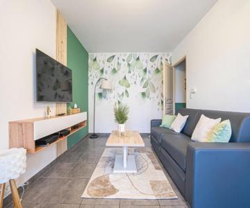 Spacieux - 4 Pers' - Balcon - 2 Lits - Parking