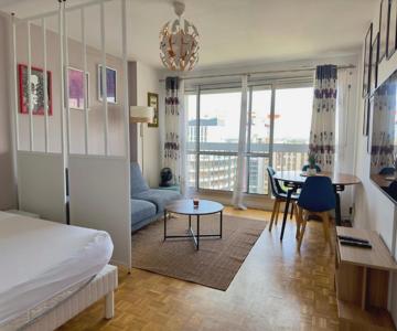 Puteaux, T2 Avec Parking Près De Paris La Défense By Immo Kit Bnb