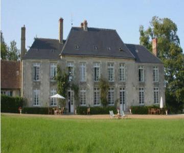 Château De Sarceaux