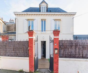 Jolie Maison Proche Centre-ville Et Plages