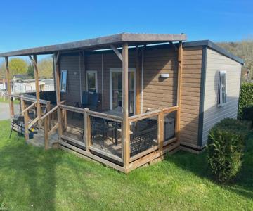 Mobil Home Récent En Camping 5 étoiles Sur La Côte De Normandie Plage 1400 M