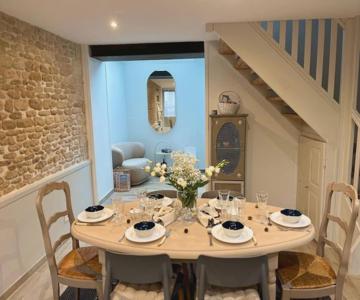 Coquette Maison De Pe Cheur