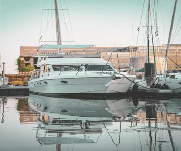 Yacht La Rochelle, 5 Pers, 2 Sdb