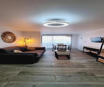 Studio Rénové 200 M De La Plage Avec Parking Privé