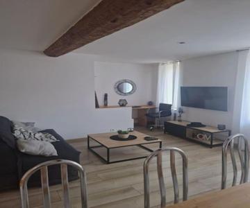 Appartement Dans Le Faubourg Proche De La Plage