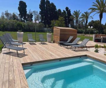 Le Mas Des Catalanes